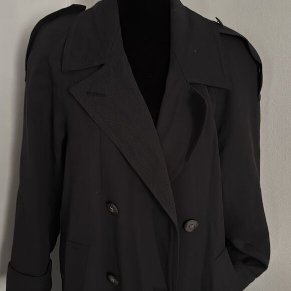 Lisa fashion vantage coat EUC - Picture 3 of 5